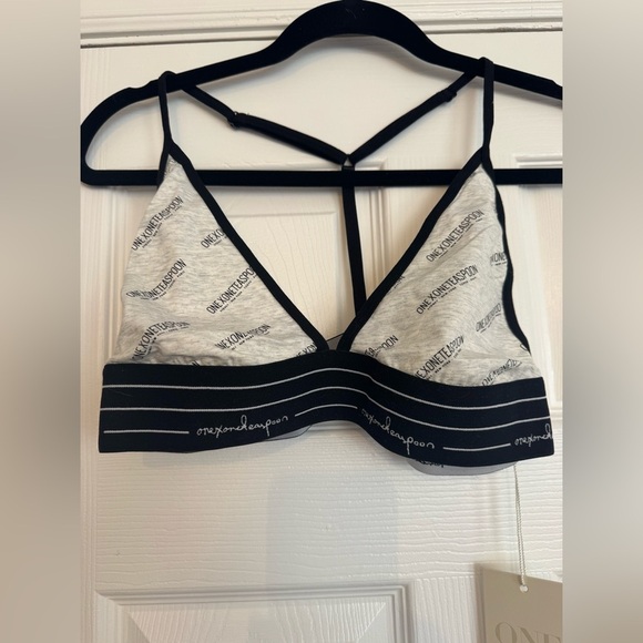 Hanna T-Back Bralette by One Teaspoon NWT - Picture 1 of 3